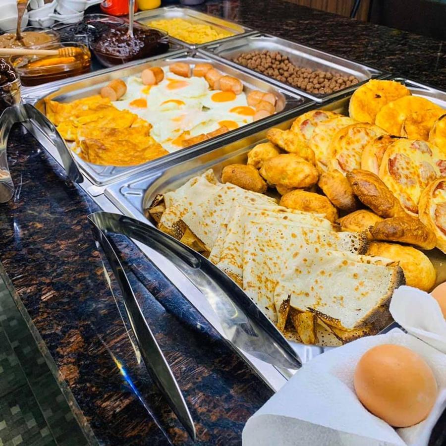 Acktion Deluxe Otel Shumen Dış mekan fotoğraf