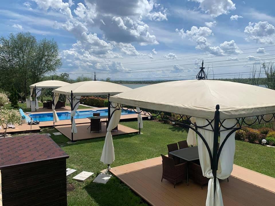 Acktion Deluxe Otel Shumen Dış mekan fotoğraf