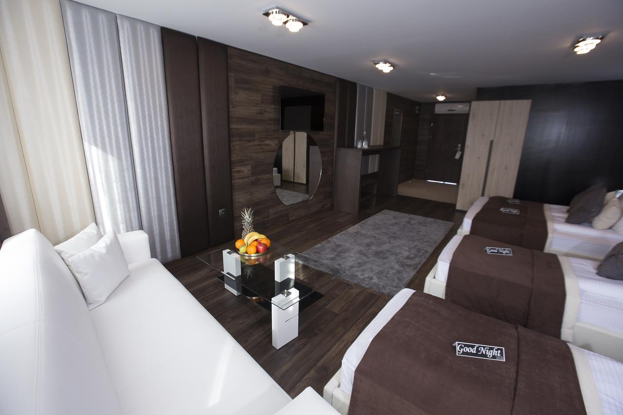Acktion Deluxe Otel Shumen Dış mekan fotoğraf