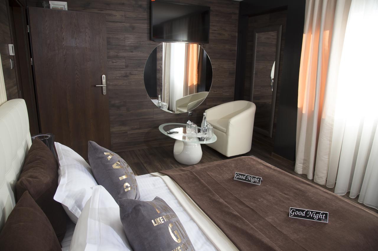 Acktion Deluxe Otel Shumen Dış mekan fotoğraf