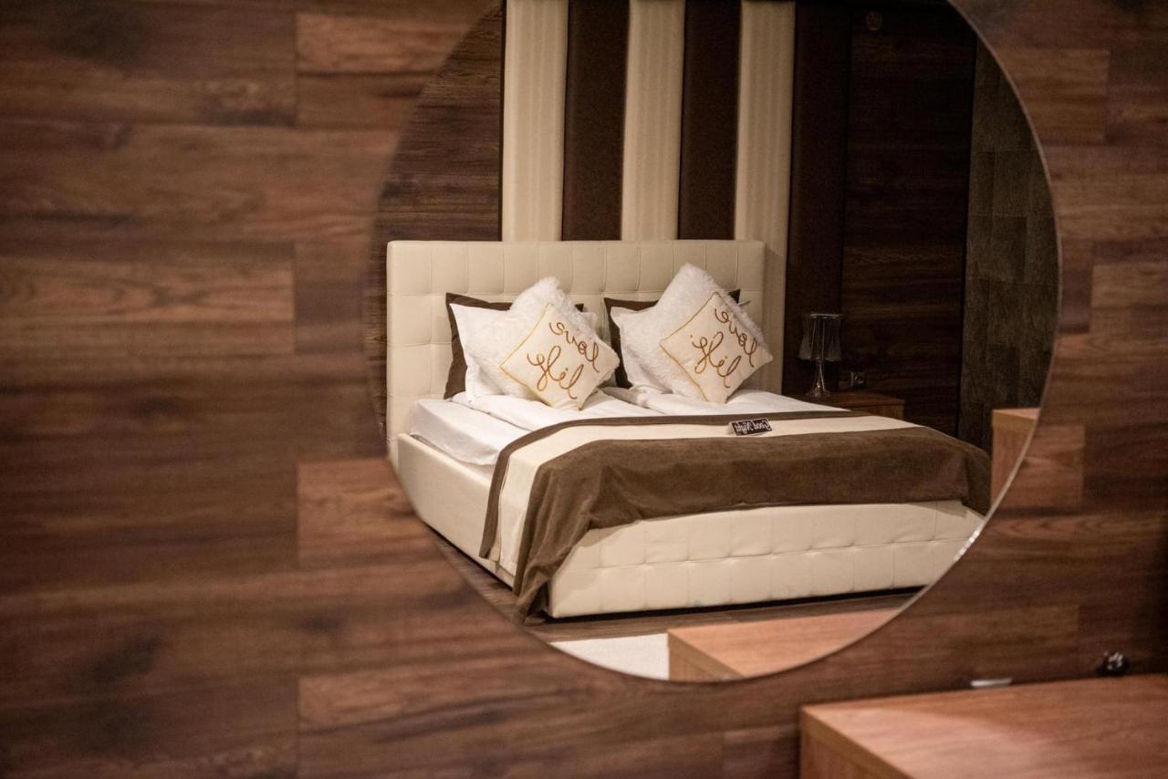 Acktion Deluxe Otel Shumen Dış mekan fotoğraf