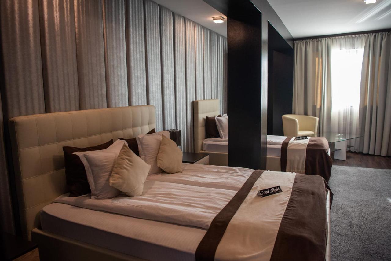 Acktion Deluxe Otel Shumen Dış mekan fotoğraf