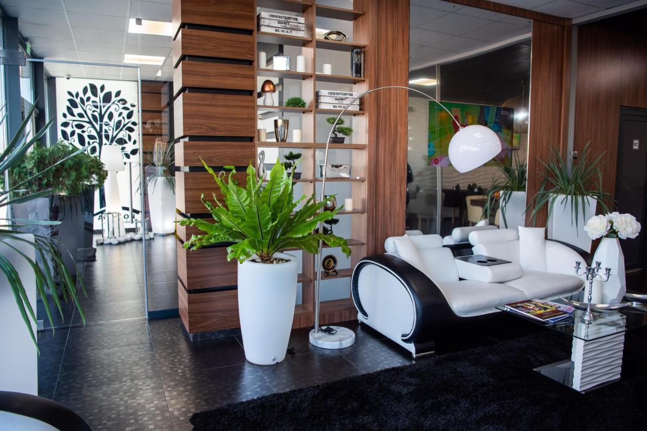 Acktion Deluxe Otel Shumen Dış mekan fotoğraf